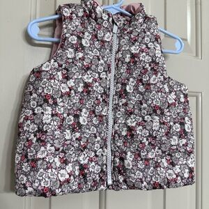 GAP Outfit with Floral Vest